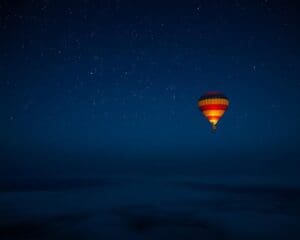 Nachtfahrten im Heißluftballon: Sterne zum Greifen nah