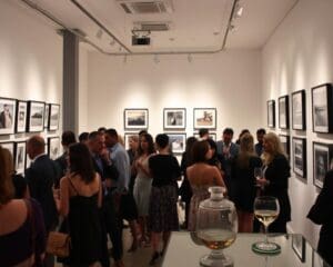 Vernissage einer Fotografie-Ausstellung