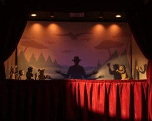 Puppentheater für Erwachsene: Geschichten anders erzählt